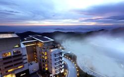 Genting Hill Top Sky by QH