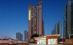 Poltton International Service Apartment Changsha South High-Speed Station Exhibition Center