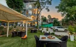 Alaya Stays Live Life 2BHK Apartment in Kasauli
