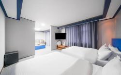 Jeju Shinjeju Noblesse Hotel