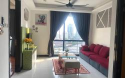Golden Heaven Homestay @Casa Residency