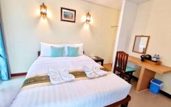 Puwanon Place Hotel