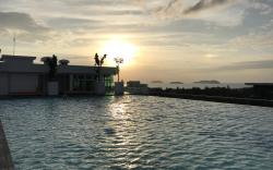 LL Premier Suites Sutera Avenue City Centre