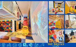 SR HOME- GRID The Bricks themed near Legoland
