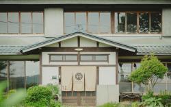 THE LAKE KAWAGUCHIKOKURASHI