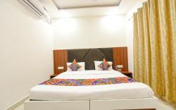 FabHotel Solace Inn