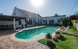 Redlands Villa