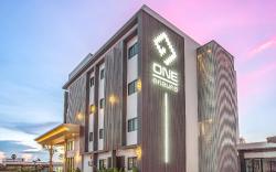 One Sakon Nakhon Hotel