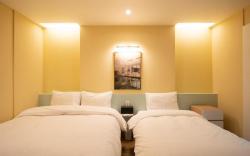 Gyeongsan Instar Hotel