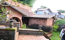Bamboo And Bricks Resort