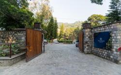 Bel-La Monde Hotel "Riverside" - Jim Corbett