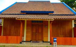 Villa Strawberry Annisa Batu Malang