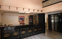 Hotel Suhag