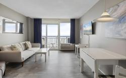 1BR Condo Boardwalk Beach Resort: Oceanfront