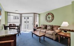 Seaside Escape: Your Perfect 1BR Condo Getaway