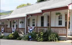 The Hillside Motel