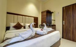Hotel New Parimeet Residency