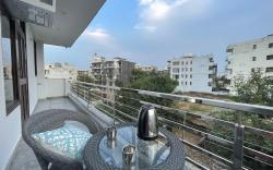 26.3bhk for corporate, family, couple,by Instay