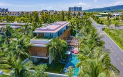 Sailing Pool Villas and Resort Phu Quoc