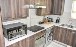 Luxury Apartment Sandown