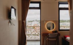 Happy Cloudy View Hotel and Apartment
