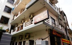 Hotel Saptrishi