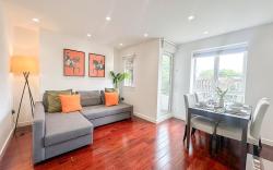Cozy 2BDR flat w. terrace in Islington, Canonbury