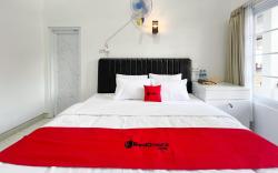 RedDoorz Syariah @ Prisma Homestay