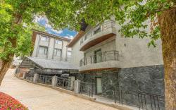 Bedzzz Xclusiv Ikshana Nainital by Leisure Hotels