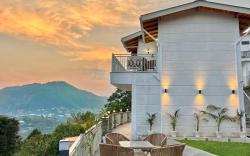 Peace Stay - Lake View 2BHK Villa