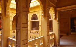 Hotel Garh Meera