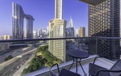 Balinese Style Apt in the Heart of Downtown Dubai
