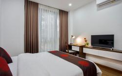 1+1BR/Business/Private/Quiet/Big/Bright/Ba Dinh