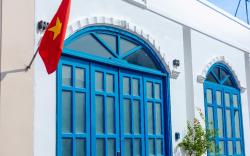 Bigphil Home - A Blue Cozy Home with peaceful vibe