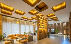 Rezen Aisheng Hotel Huainan Railway Station Trade Cultural Plaza
