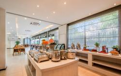 Rezen Hotel Tongling Junhua