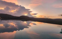 THE DIVINE VALLEY BY DEVAN DHARI