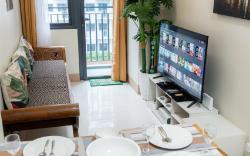 A2J Luxury 1BR Suite beside SM Mall of Asia