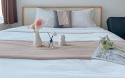 Cozy Best Studio Grand Kamala Lagoon By Travelio
