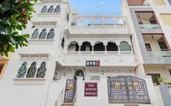 Hotel O The White Haveli