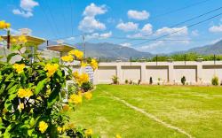 The Hillock-HillView  Villa with FirePit & Pool