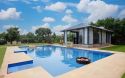 Elivaas 5BHK with Pool,Tents & Pond - Kaimalgarh 