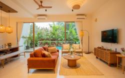 ELIVAAS 3 BHK with Pvt outdoor Pool - Mirai Gemini