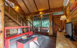 Alaya Stays  Cottage Tree House - Woodcrest Chalet