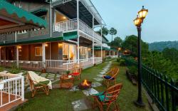 ELIVAAS 3 BHK with Garden &Scenic Views -Alpenglow