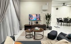C27 Mulia Homestay 