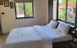 Elegant Studio In Assagaon