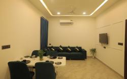 Snowdrop Home Luxury 2BHK Spacious Apt