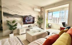 Beautiful two bedroom house for four people