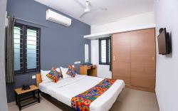FabHotel Bella Vagues, 700M from Kovalam Beach